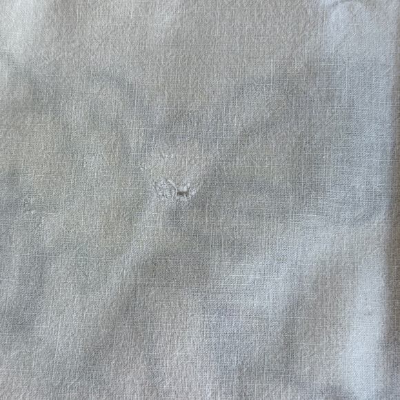 Vintage Hand-Embroidered Pillow & Case– 12' x 16” Farm Couple at the Well Scene - Picture 10 of 14